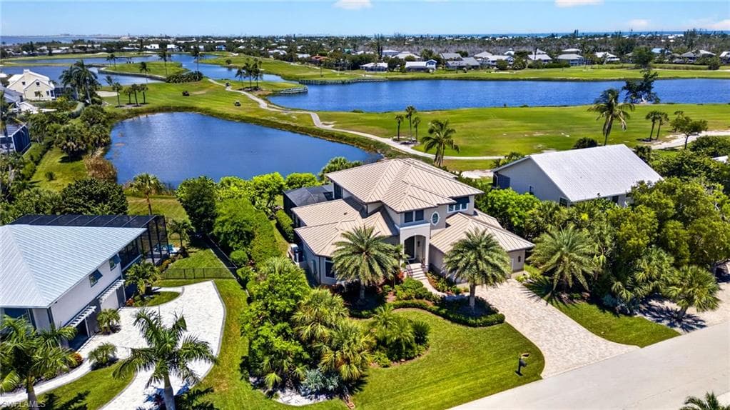 9066 Mockingbird DR-46