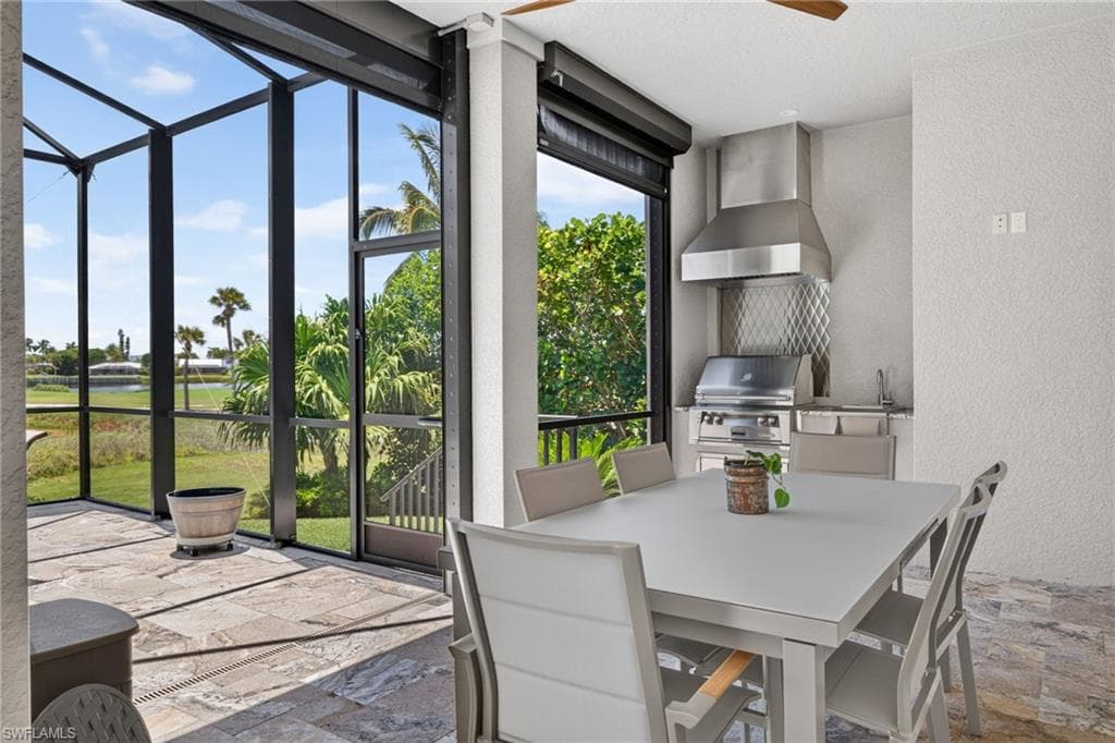 9066 Mockingbird DR-42
