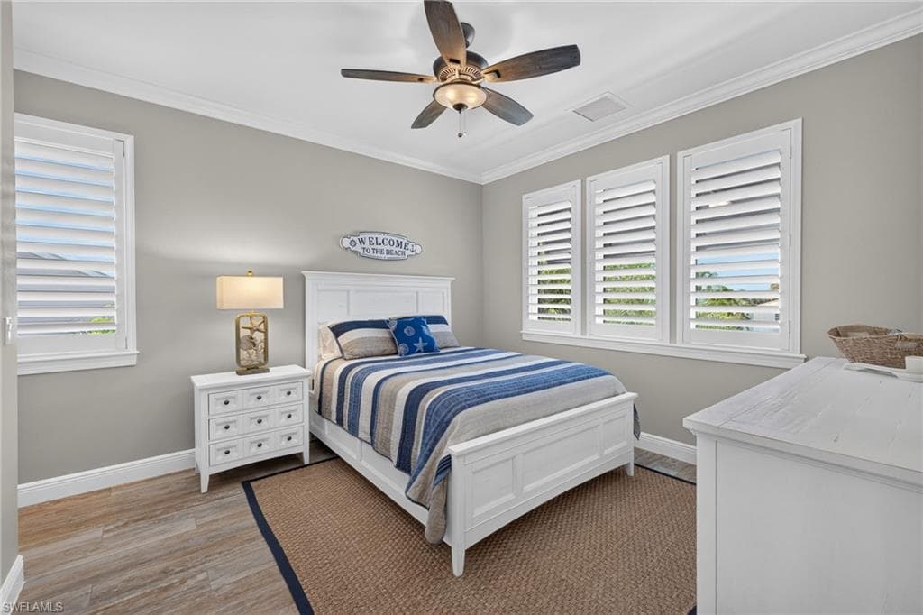 9066 Mockingbird DR-27