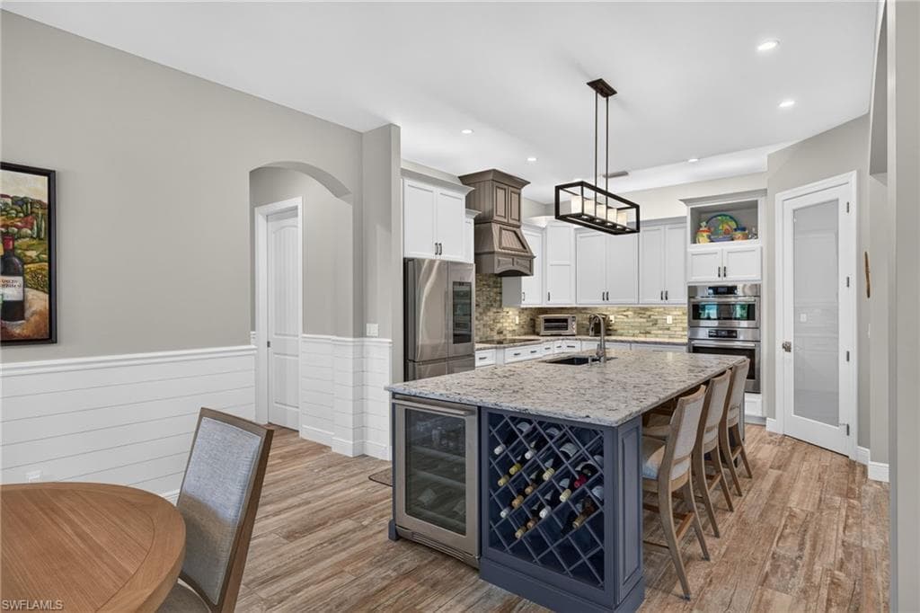 9066 Mockingbird DR-9