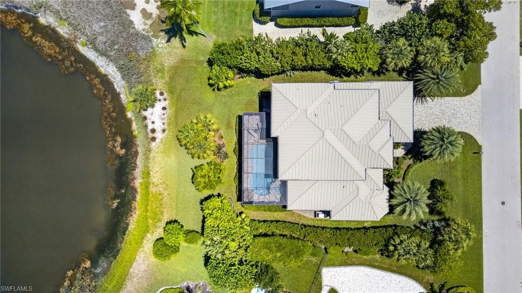 9066 Mockingbird DR-47