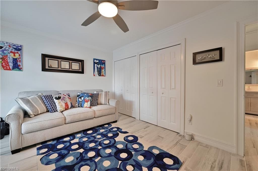 631 SE 12th AVE 98-22