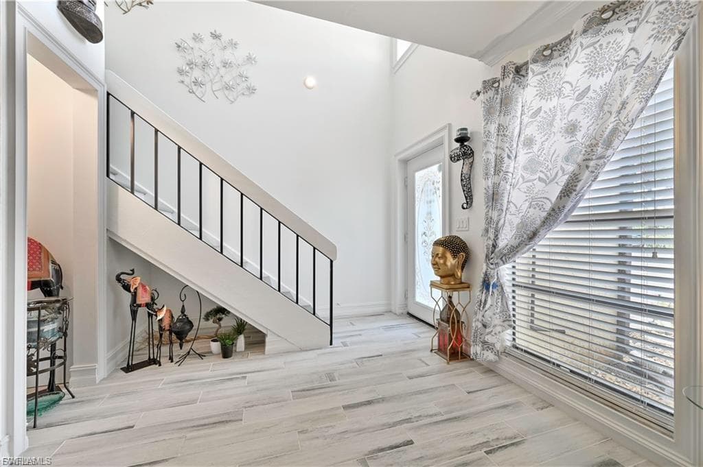 631 SE 12th AVE 98-5