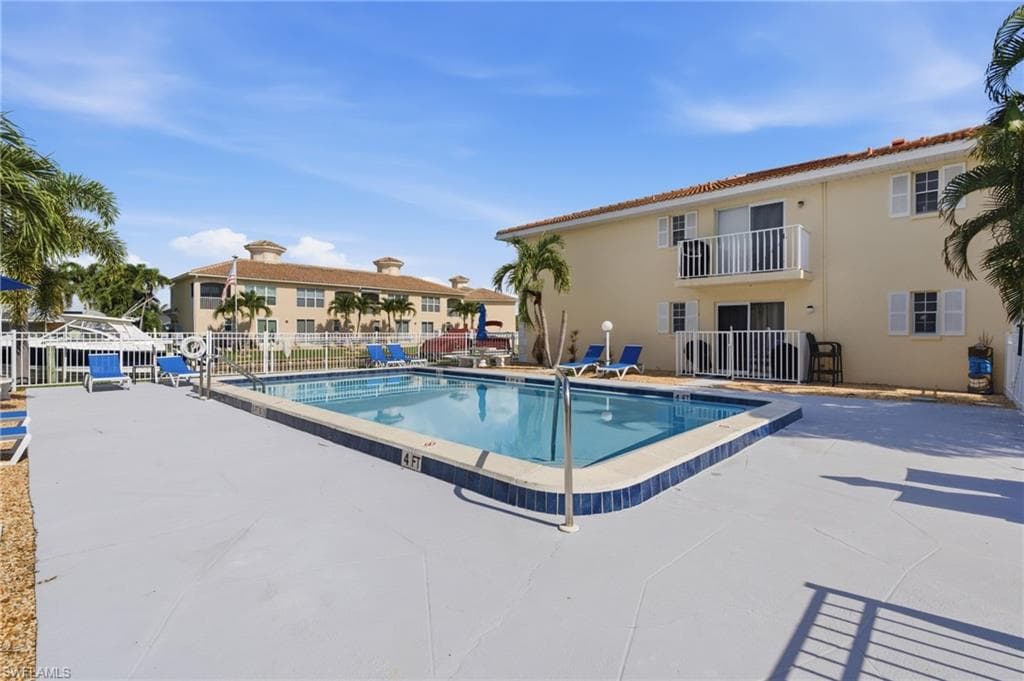 5112 Coronado PKWY 12-32