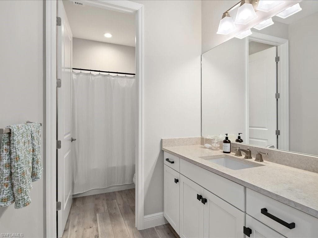 3980 Pegasus WAY-22