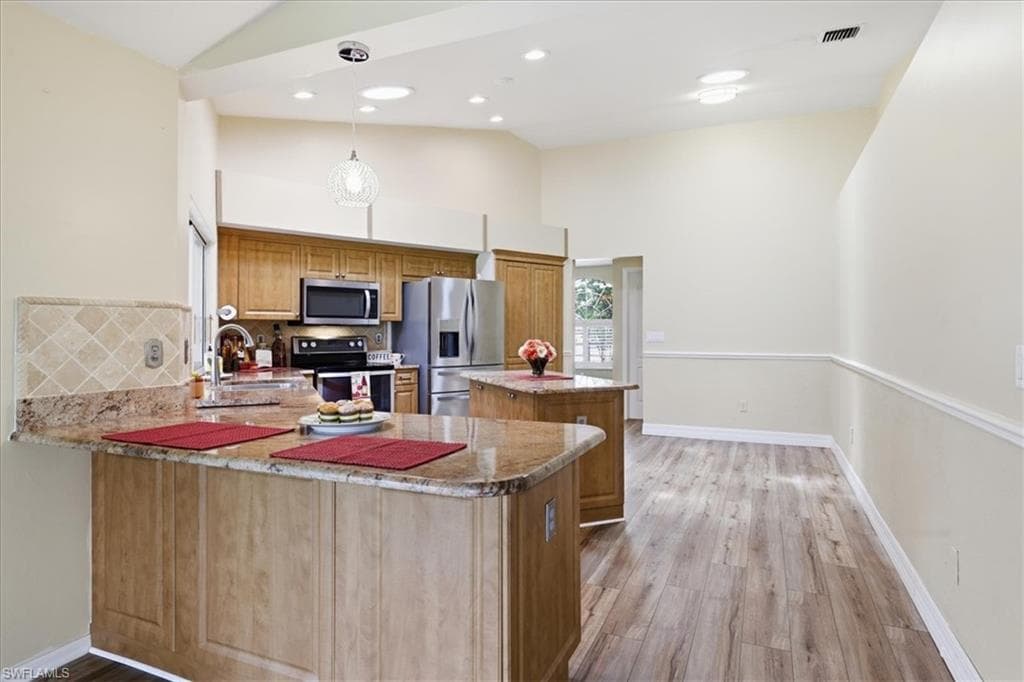12780 Chartwell DR-16