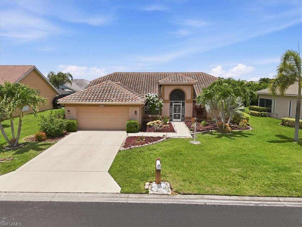 12780 Chartwell DR-10
