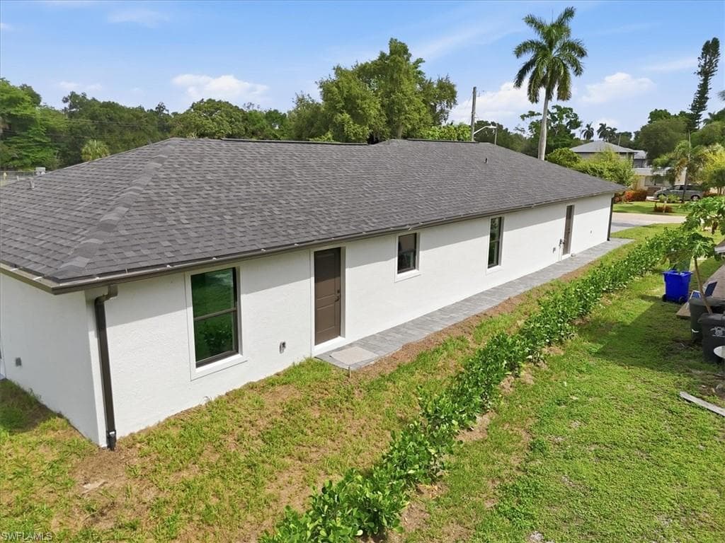 4030 Washington AVE-4
