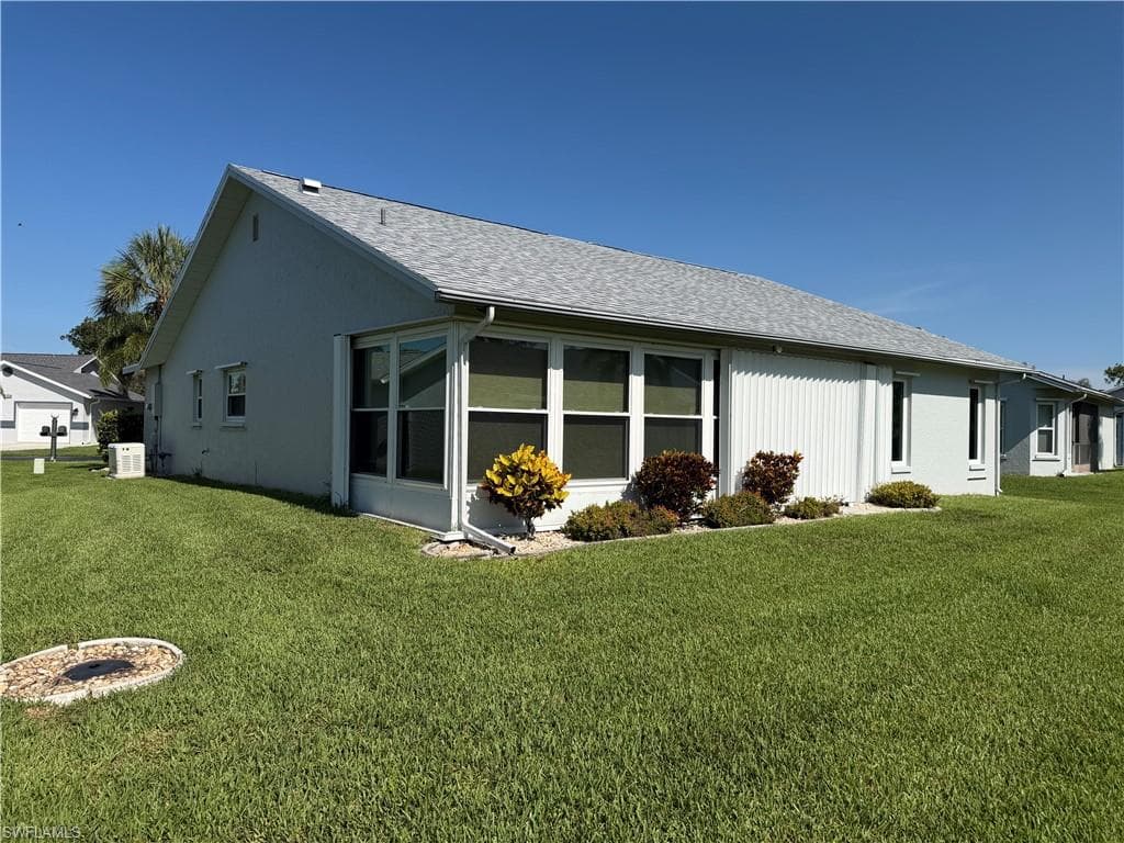 3437 Clubview DR-19