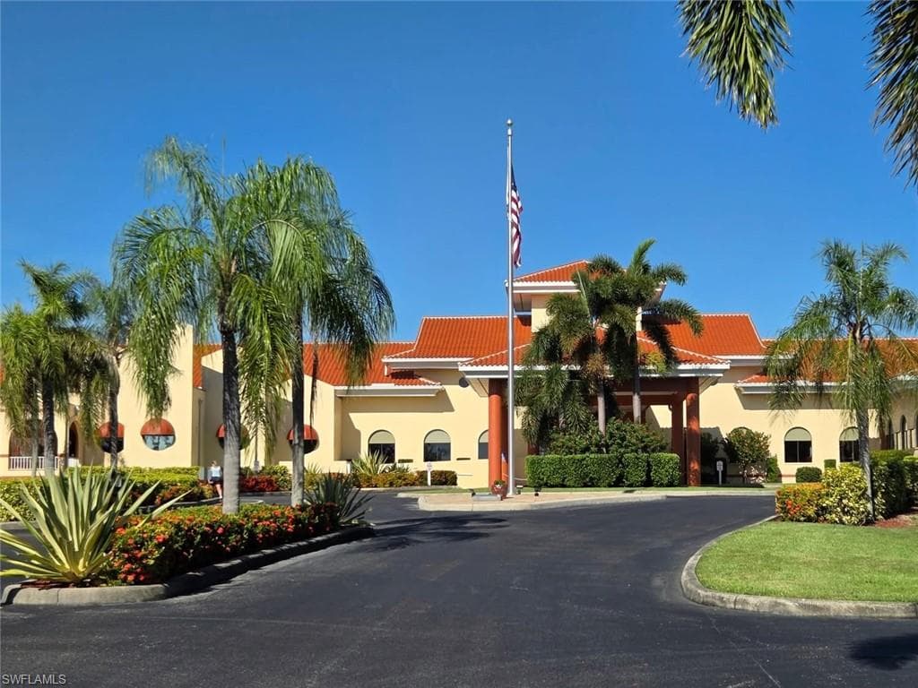 3437 Clubview DR-30