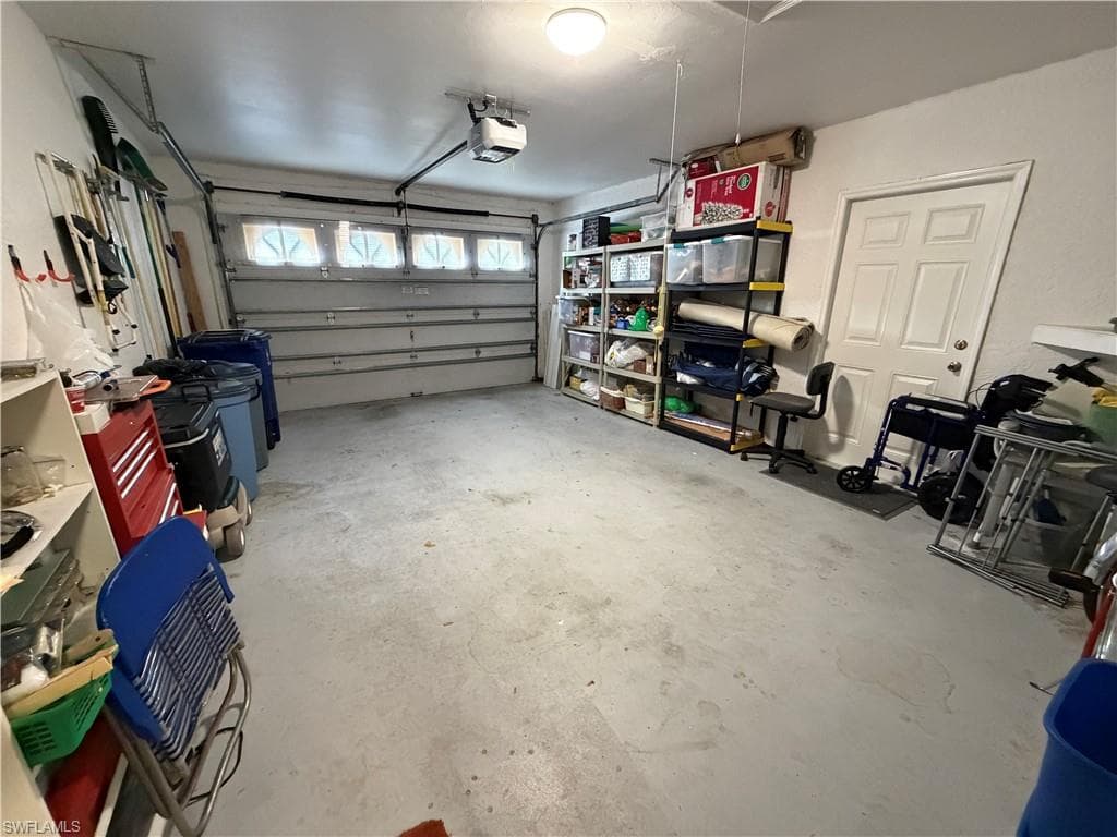 3437 Clubview DR-24