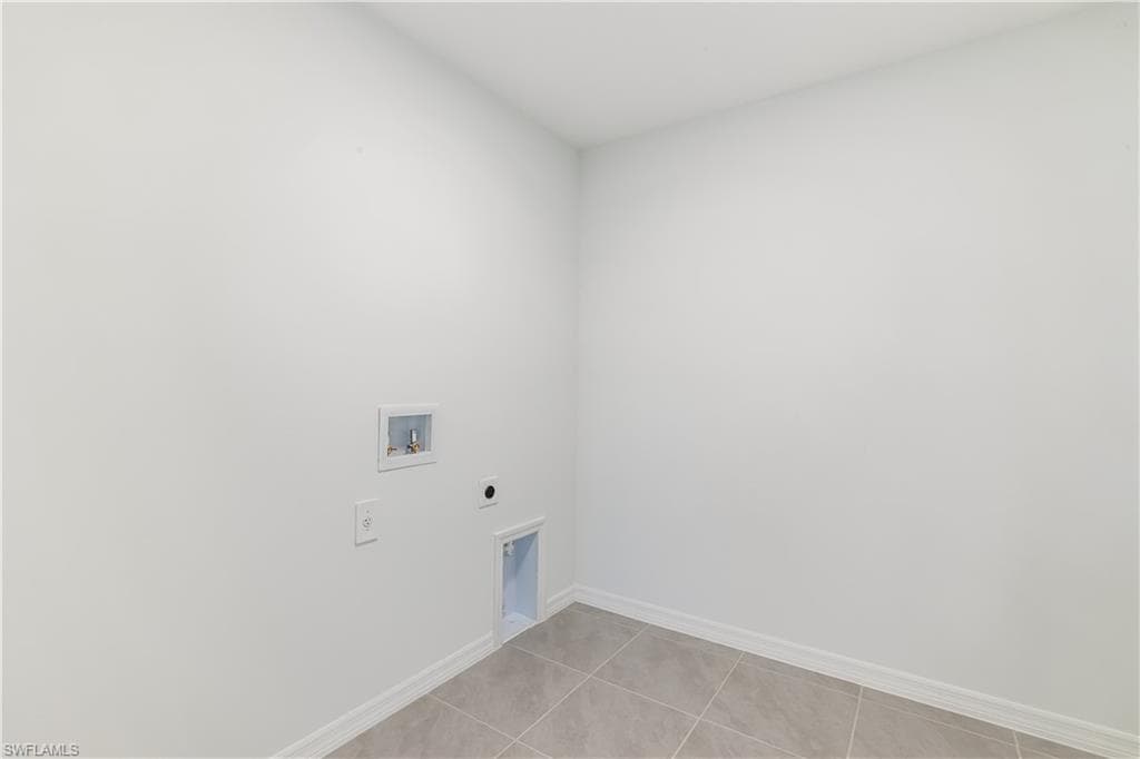 266 Lakeside Breeze WAY-8
