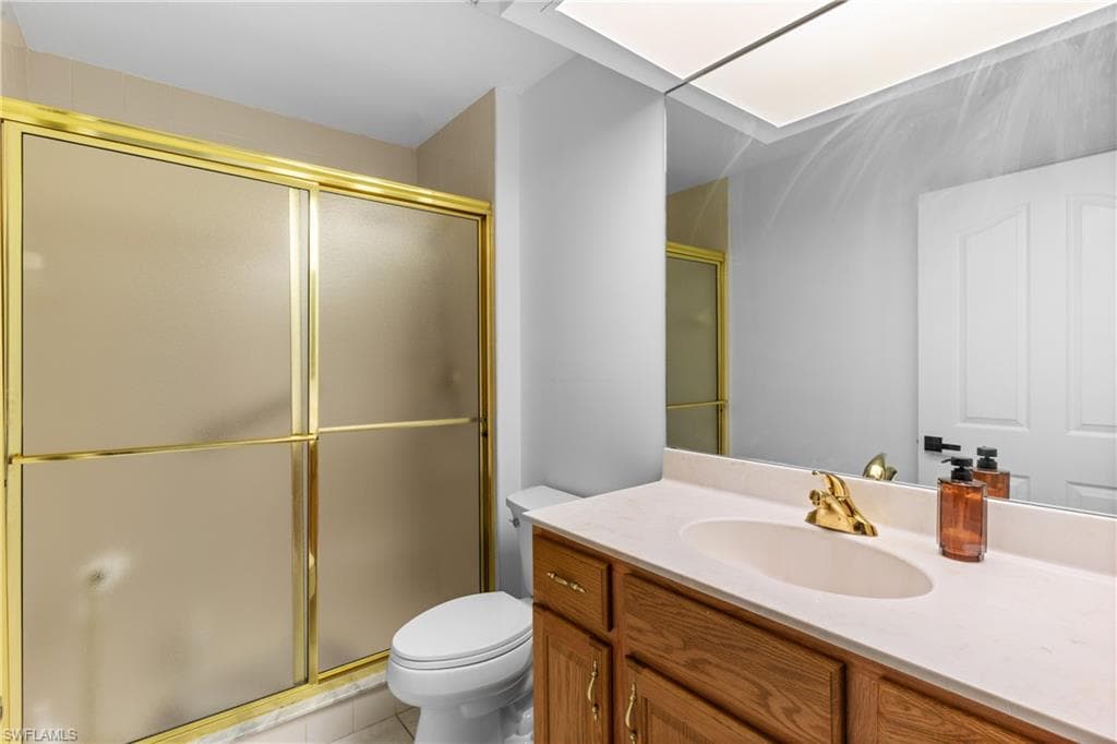 5805 Grande Reserve WAY 1102-19