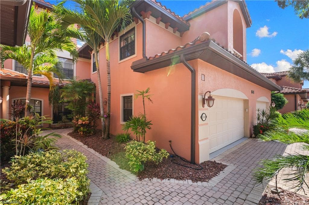 5805 Grande Reserve WAY 1102-29
