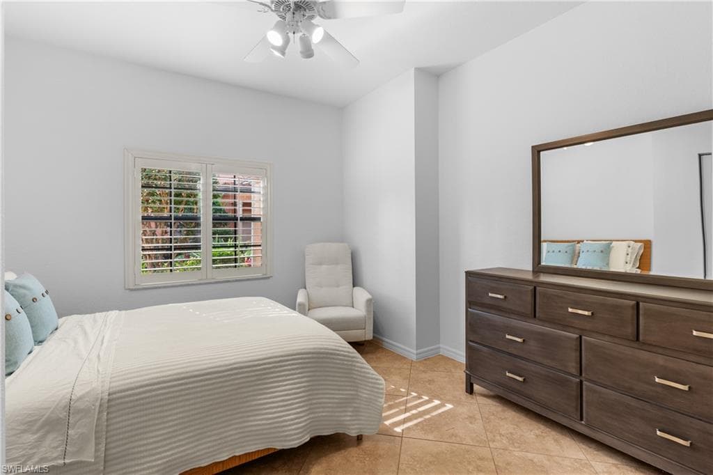 5805 Grande Reserve WAY 1102-18