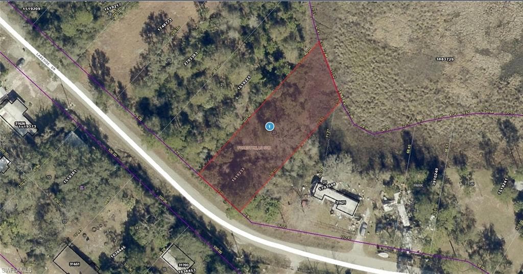 17-17-29-0200-00J-02200 Lakeside DR-1