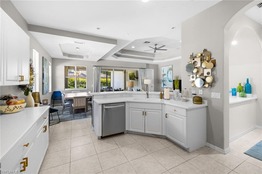 4208 Hampton LN-11