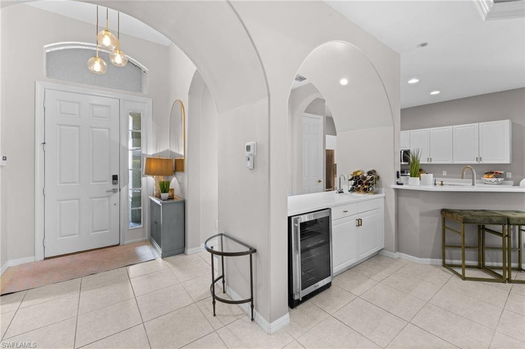 4208 Hampton LN-14