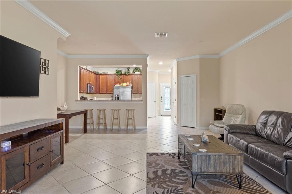 10243 Via Colomba CIR-8