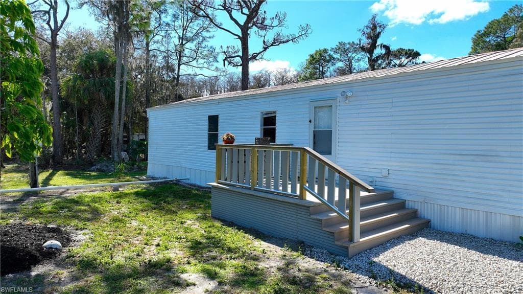 22950 Tinas LN-11