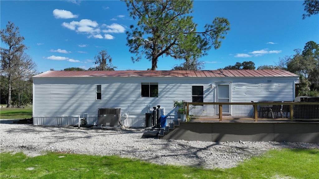 22950 Tinas LN-9