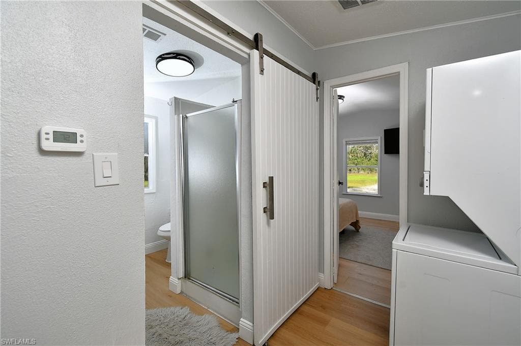 22950 Tinas LN-14