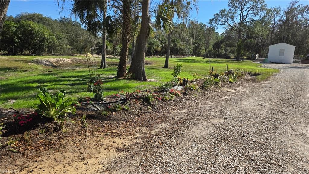 22950 Tinas LN-7