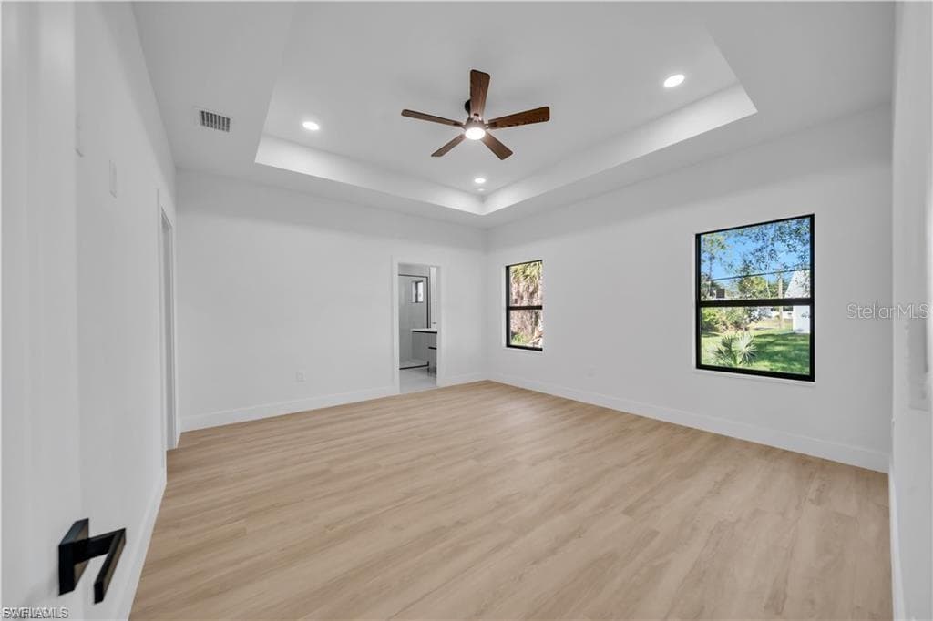 3126 BELLEVILLE TER-13