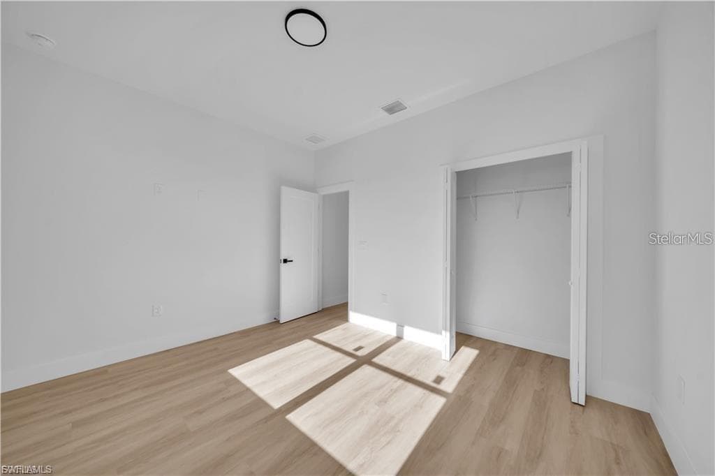 3126 BELLEVILLE TER-19