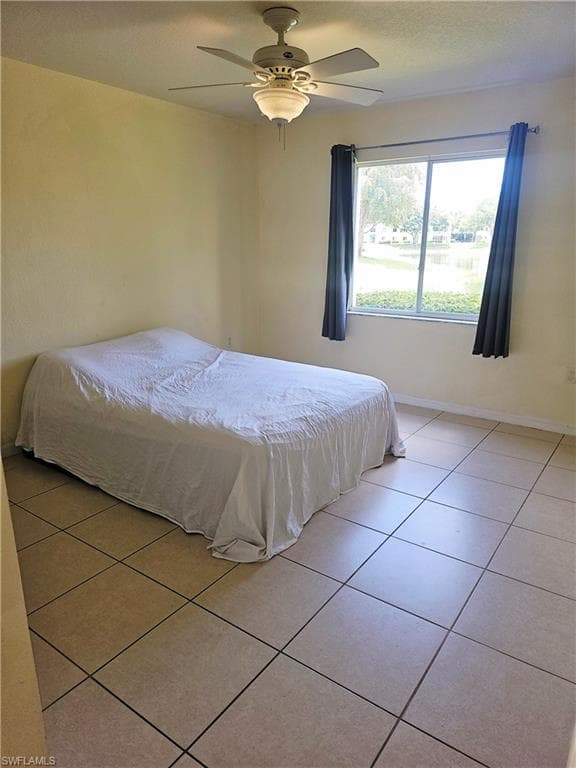 8284 Key Royal CIR 1312-18