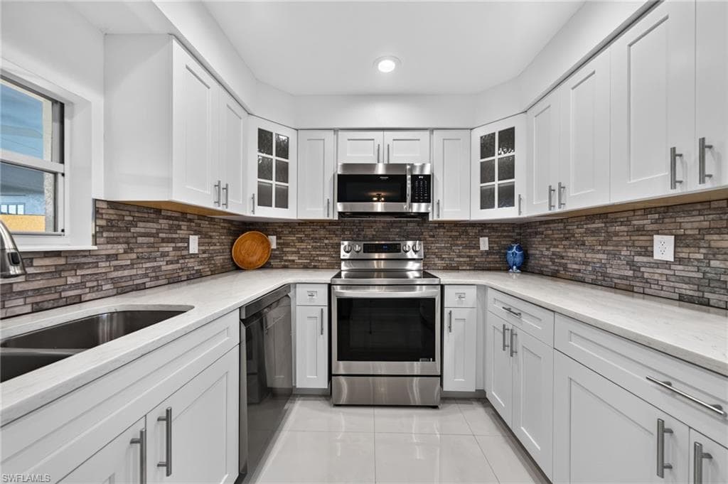 27228 Gasparilla DR-15