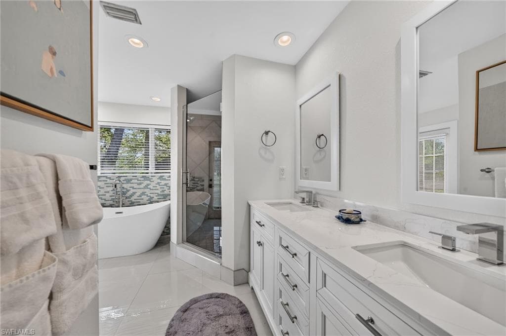 27228 Gasparilla DR-18