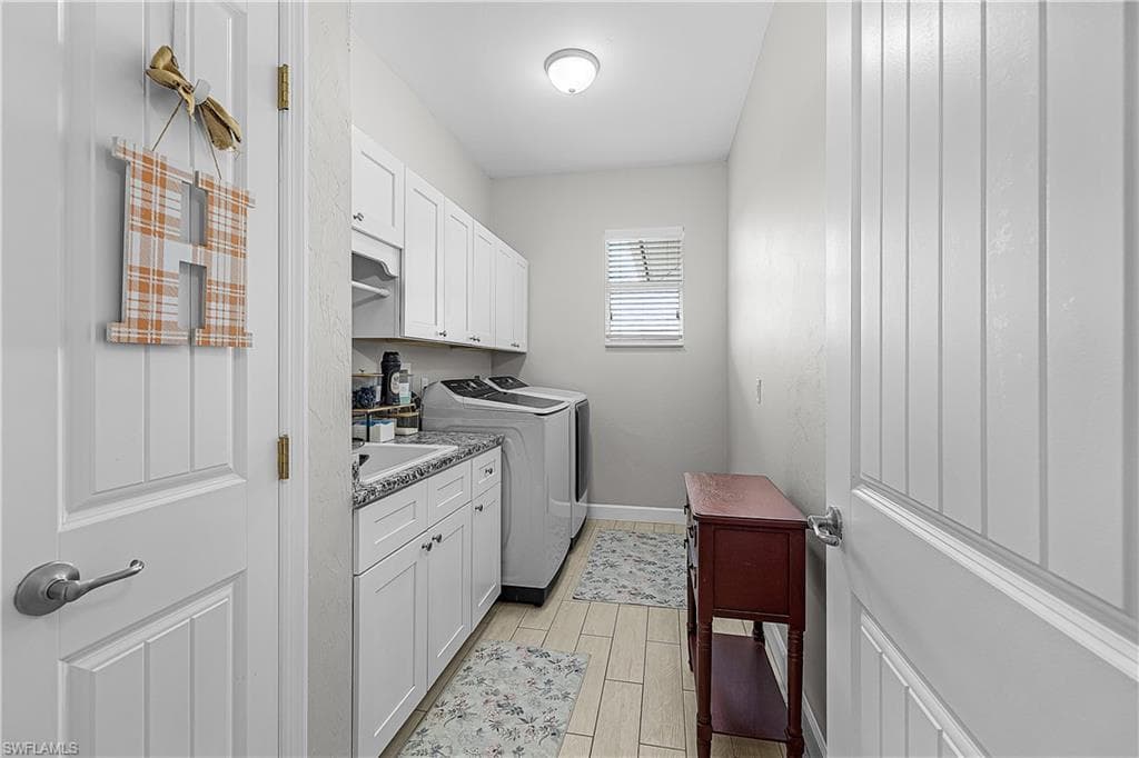 13961 Binghampton DR-29