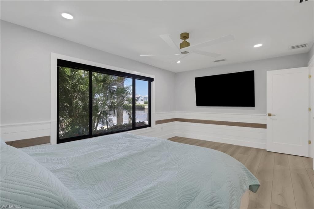 16340 Buccaneer ST-14