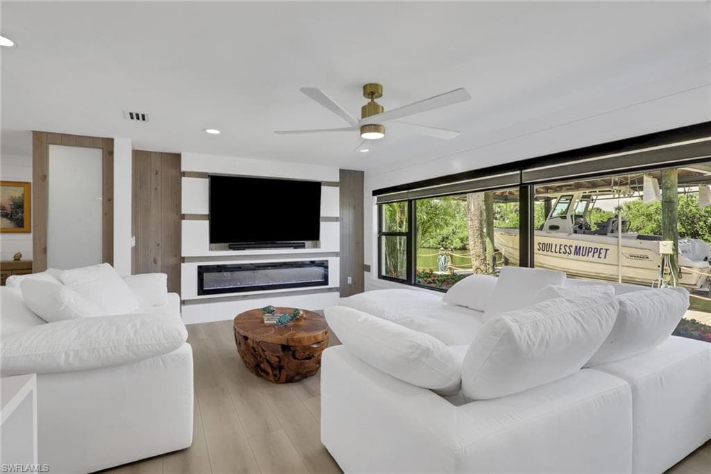 16340 Buccaneer ST-3