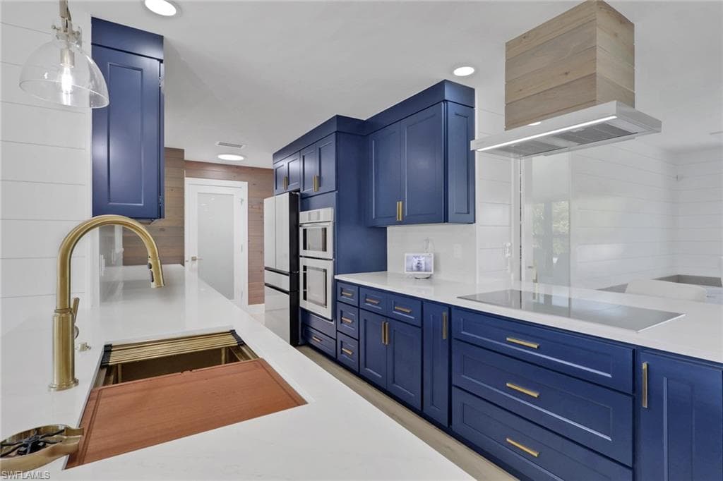 16340 Buccaneer ST-20