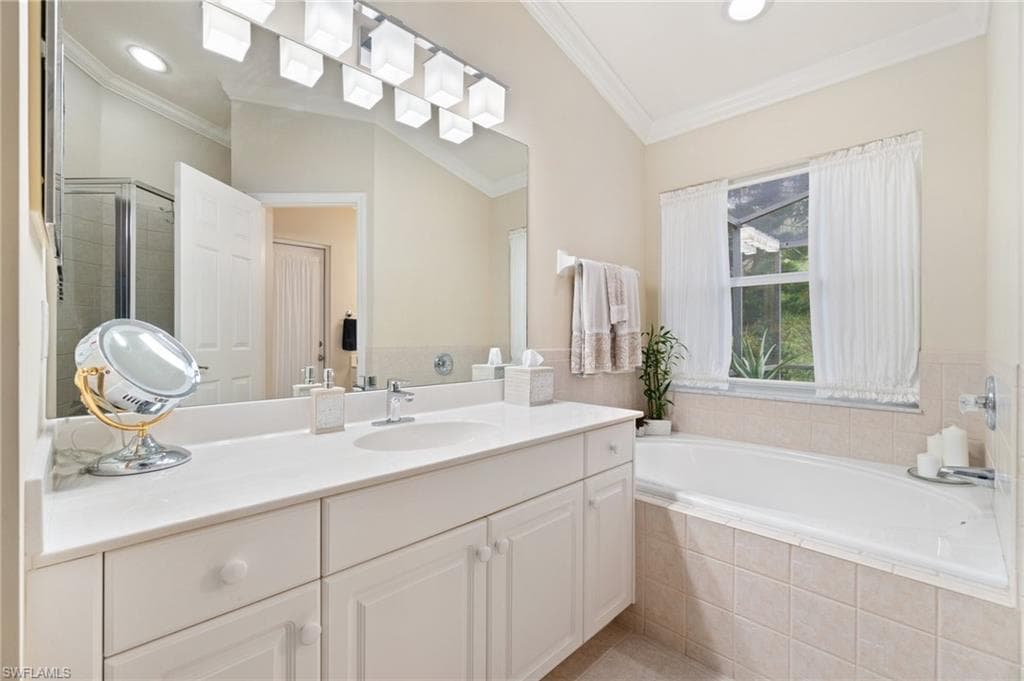 3801 Springside DR-14