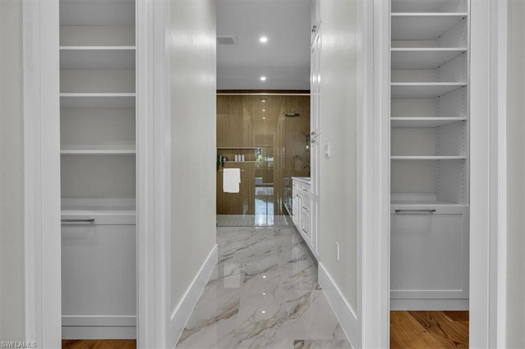 1009 29th AVE N-22