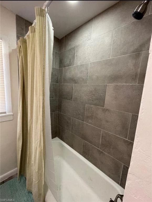 26900 N Riverside DR-6