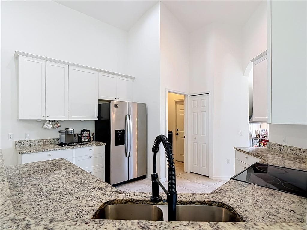 3907 11th ST SW-12