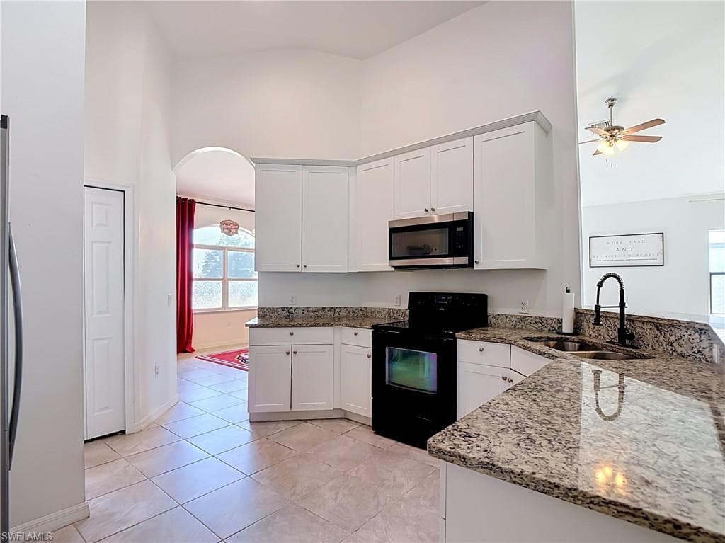 3907 11th ST SW-11