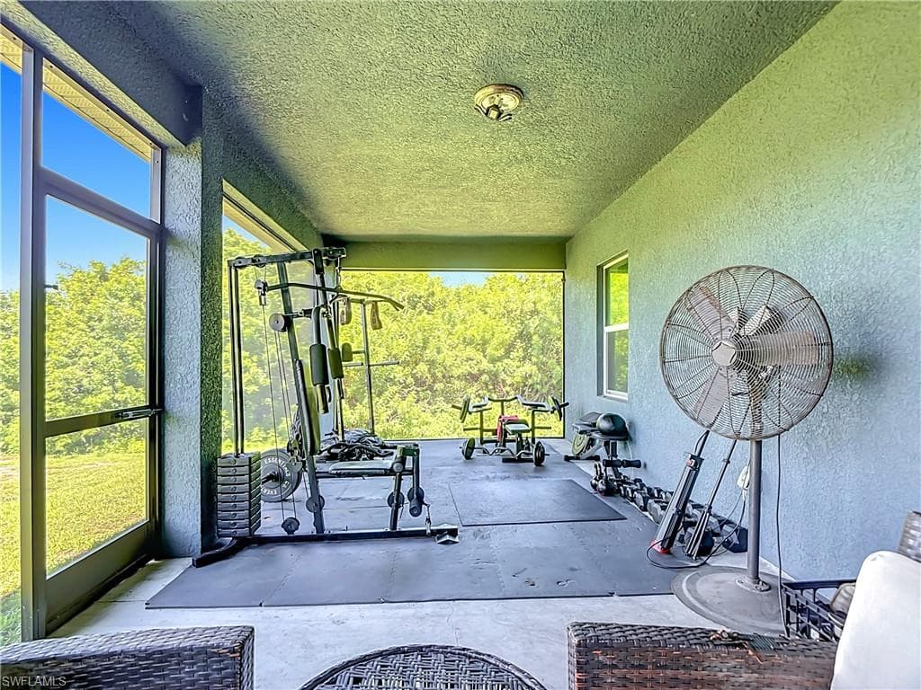 3907 11th ST SW-29