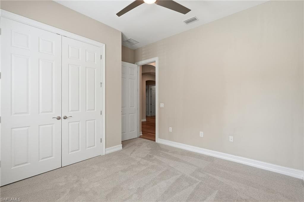 10240 Avonleigh DR-35