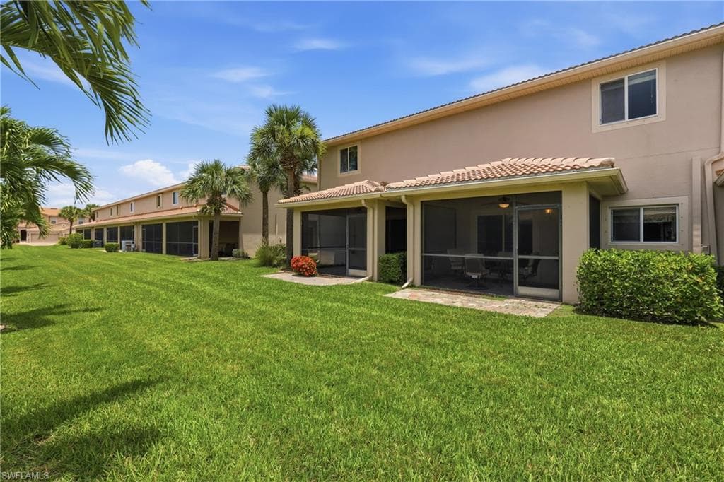 3818 Clearbrook LN-24