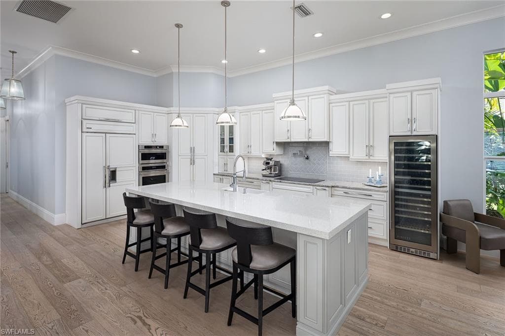 2036 Laguna WAY-4
