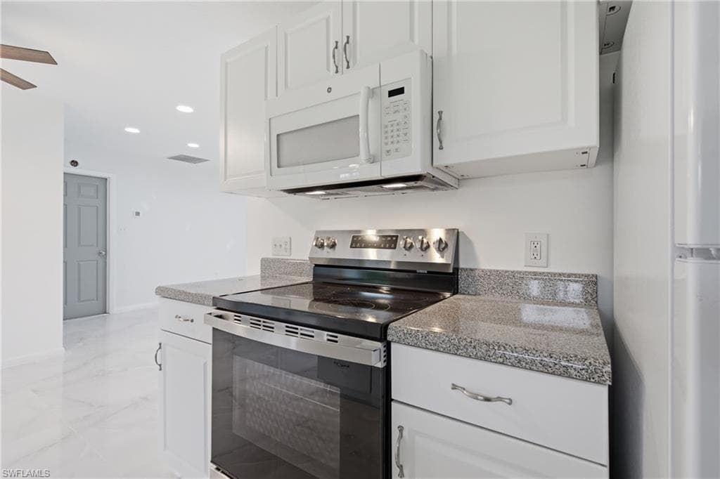 5160 31st AVE SW-22