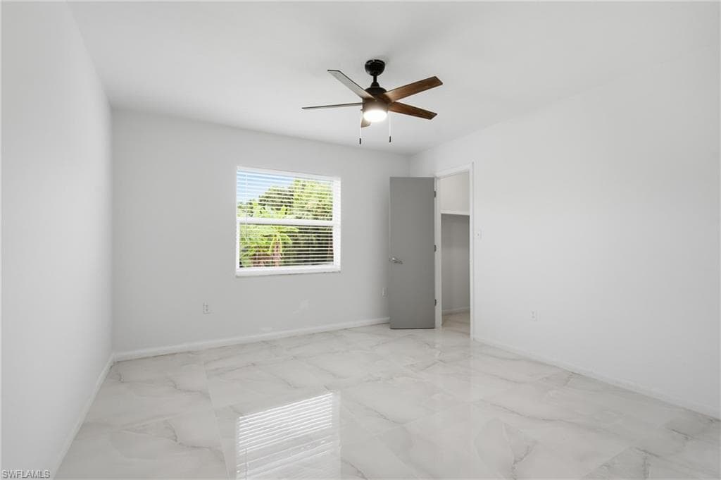 5160 31st AVE SW-9