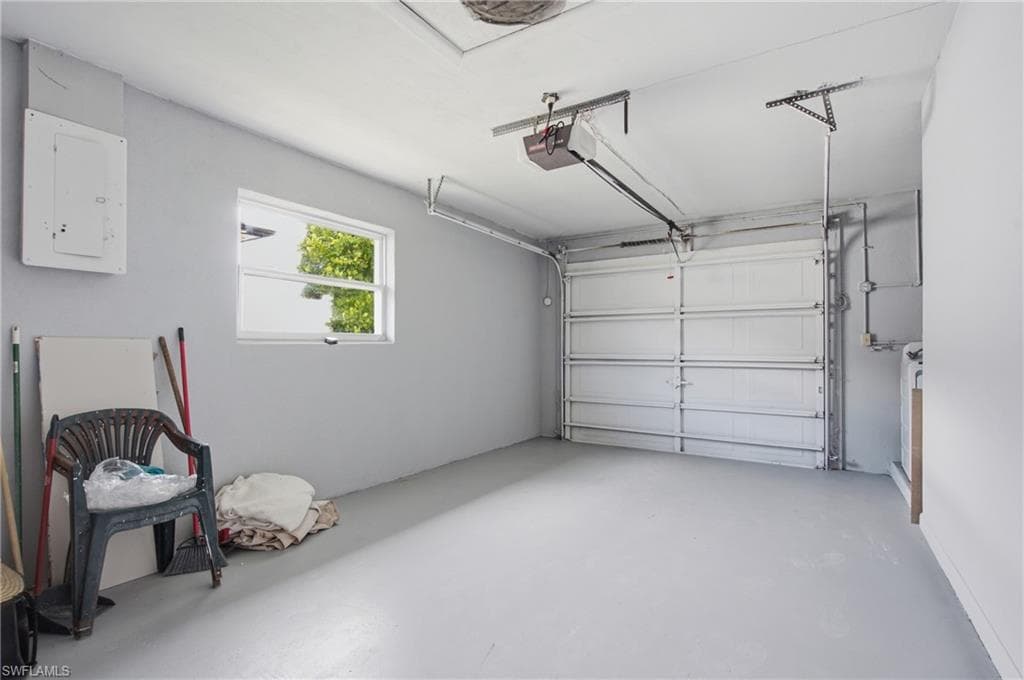 5160 31st AVE SW-33