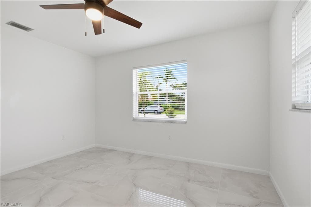 5160 31st AVE SW-31