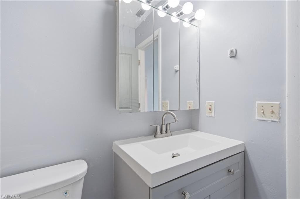 5160 31st AVE SW-25